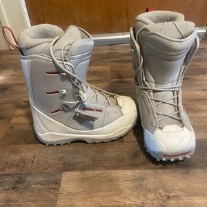 Salomon thermicfit snowboard boots